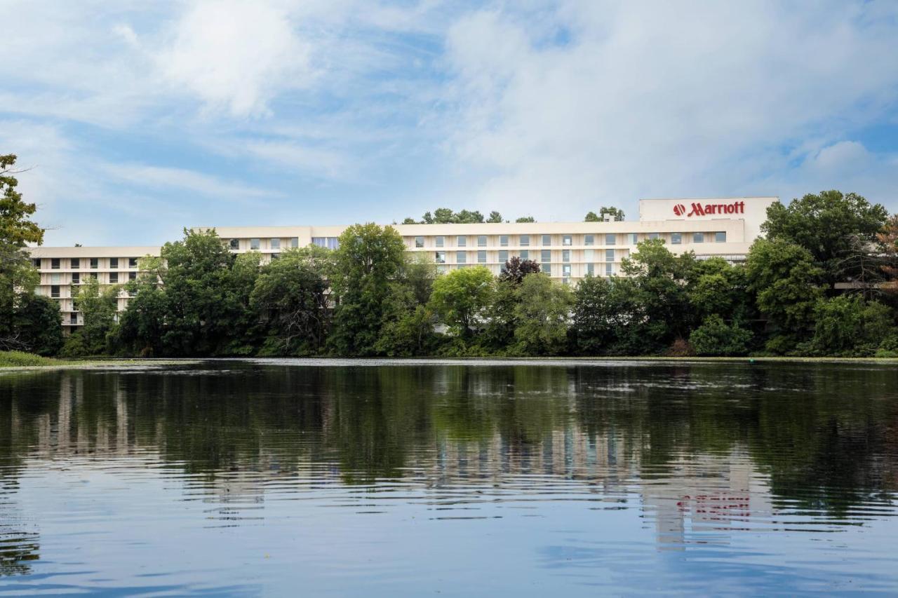 Hotel Boston Marriott Newton Esterno foto