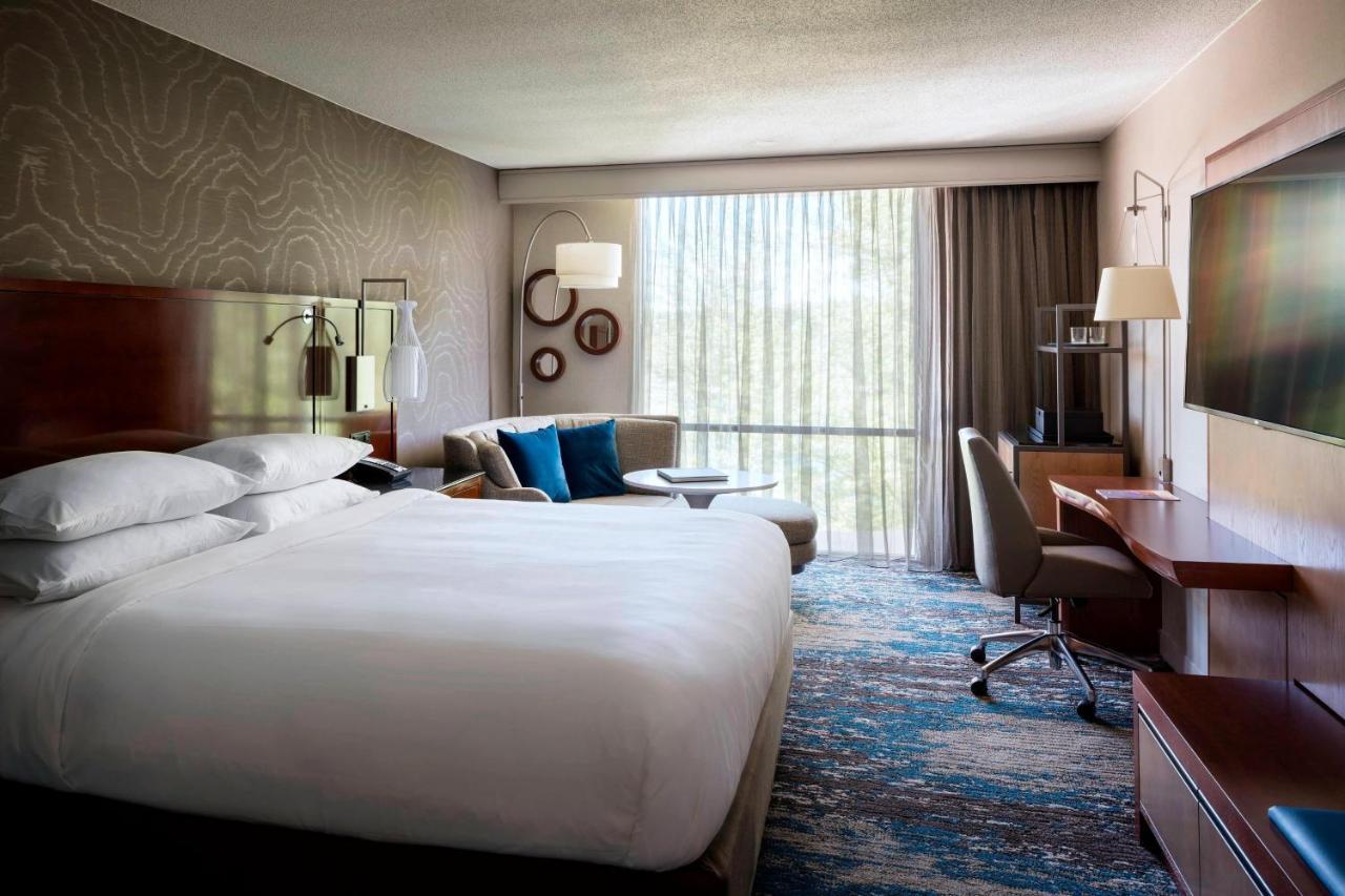 Hotel Boston Marriott Newton Esterno foto