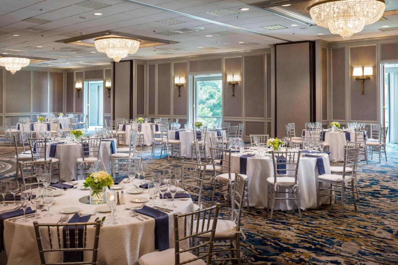 Hotel Boston Marriott Newton Esterno foto