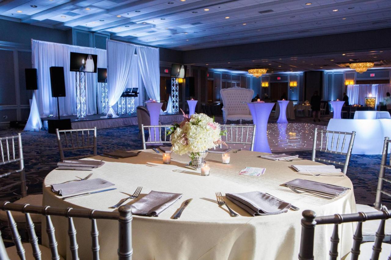Hotel Boston Marriott Newton Esterno foto