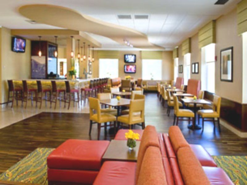 Hotel Boston Marriott Newton Esterno foto