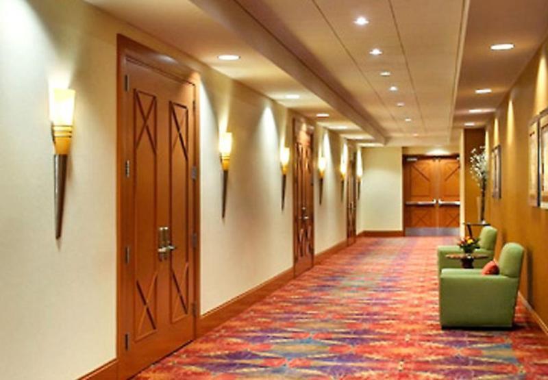 Hotel Boston Marriott Newton Esterno foto