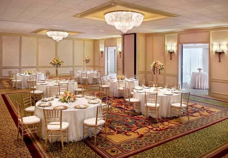 Hotel Boston Marriott Newton Esterno foto