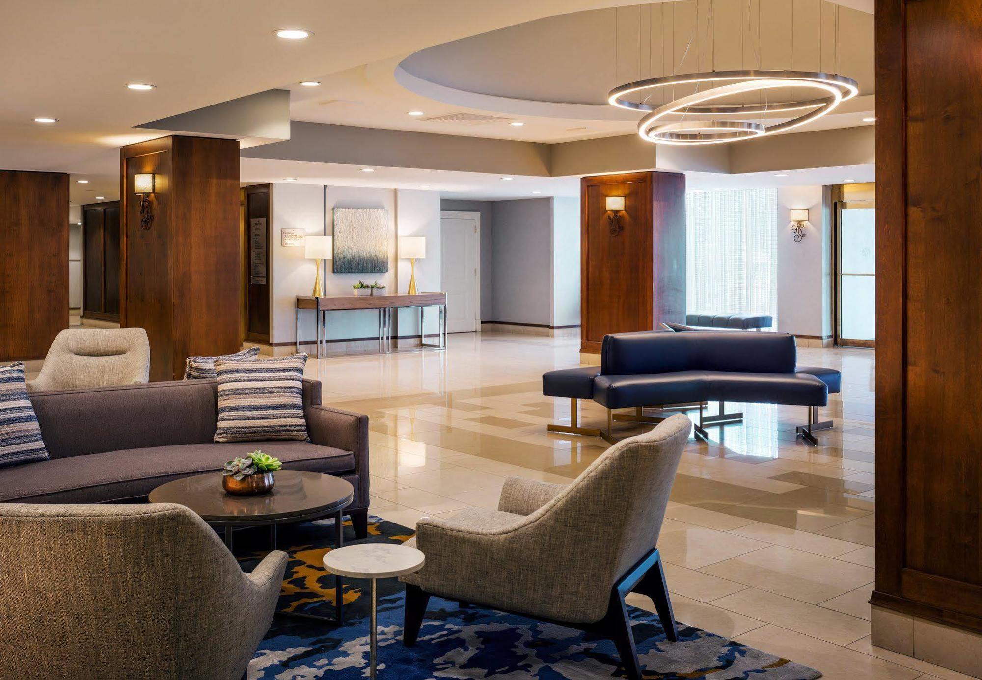 Hotel Boston Marriott Newton Esterno foto